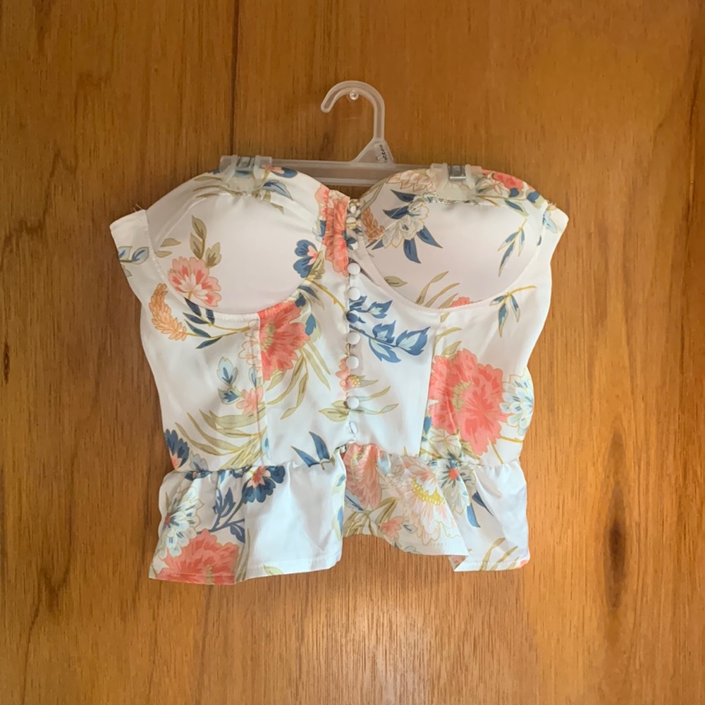 Superdown, Size small